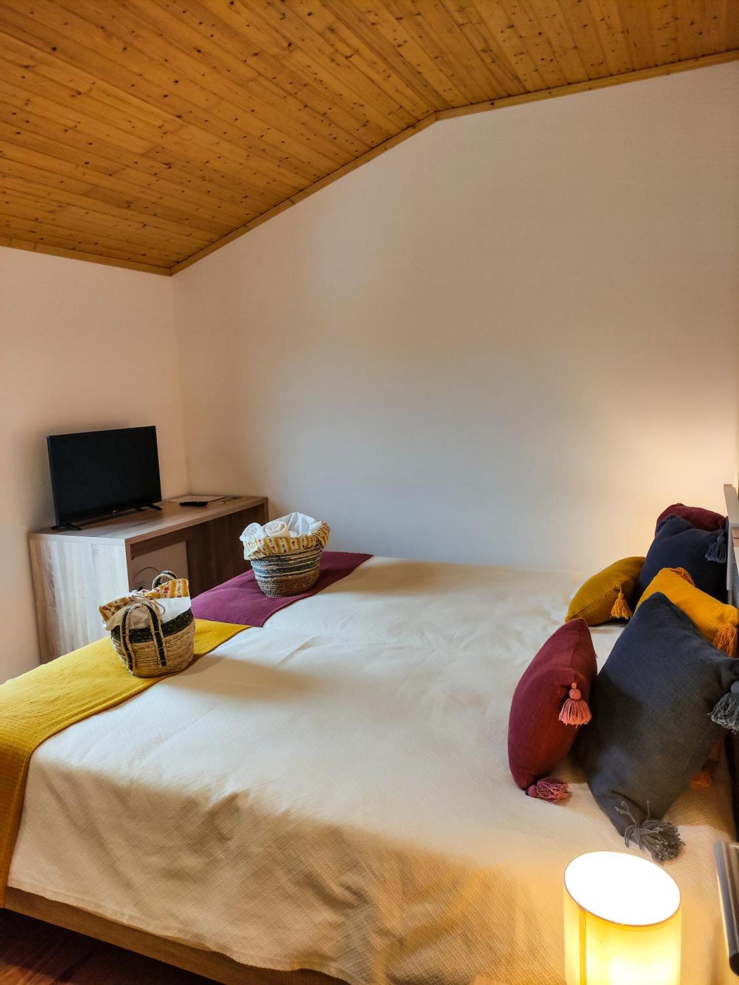 Casa De Campo Vale Do Ceira 戈伊什 外观 照片